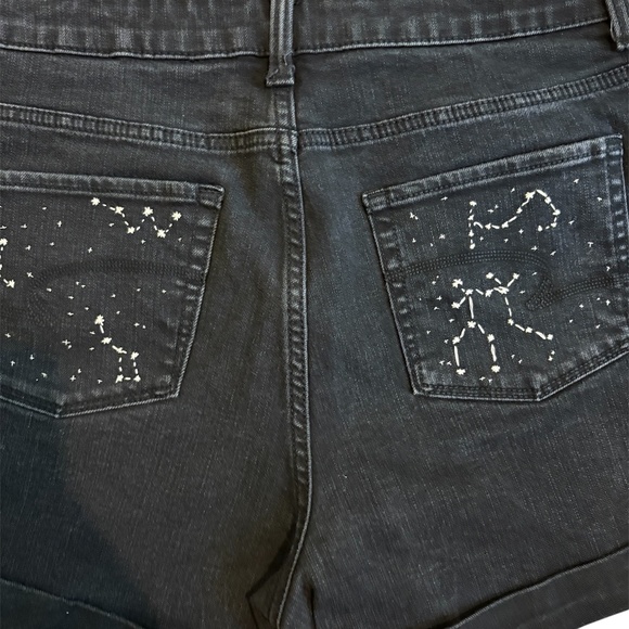 Constellation Zodiac Indie Handmade Embroidered Black Jean Shorts - Picture 1 of 4